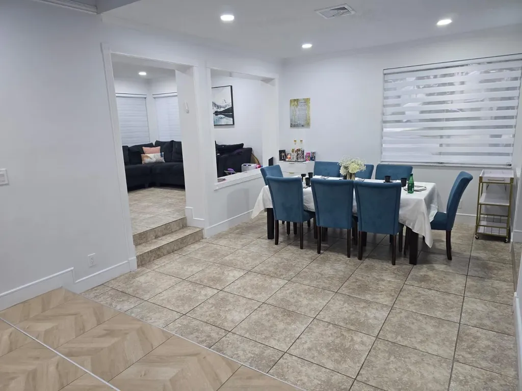 6750 Boca Pines Trail Boca Raton FL 33433