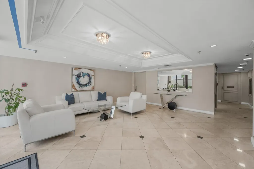 4000 S Ocean Boulevard South Palm Beach FL 33480