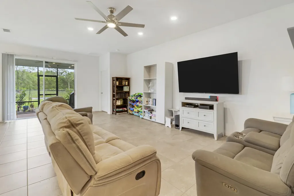 10511 SW Toren Way Port St Lucie FL 34987