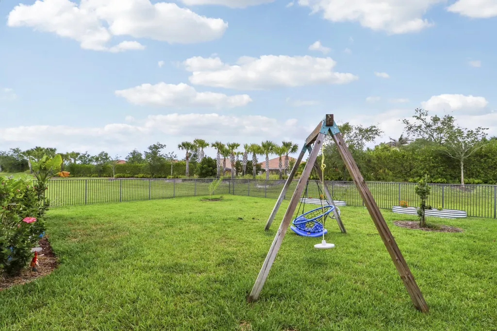 10511 SW Toren Way Port St Lucie FL 34987