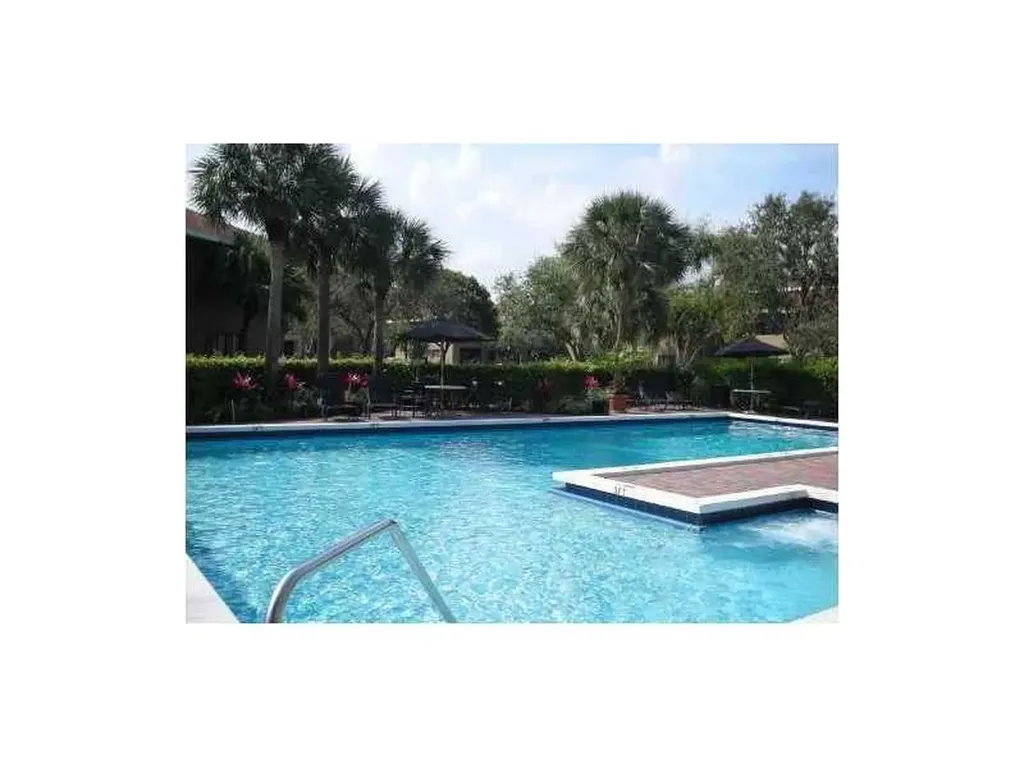 2445 SW 18th Terrace Fort Lauderdale FL 33315