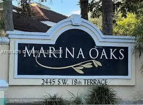 2445 SW 18th Terrace Fort Lauderdale FL 33315
