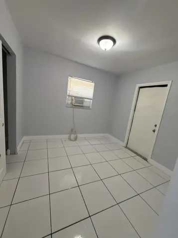 720 SW 7th Street Dania Beach FL 33004