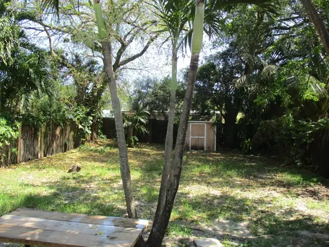 5816 Lincoln Street Hollywood FL 33021