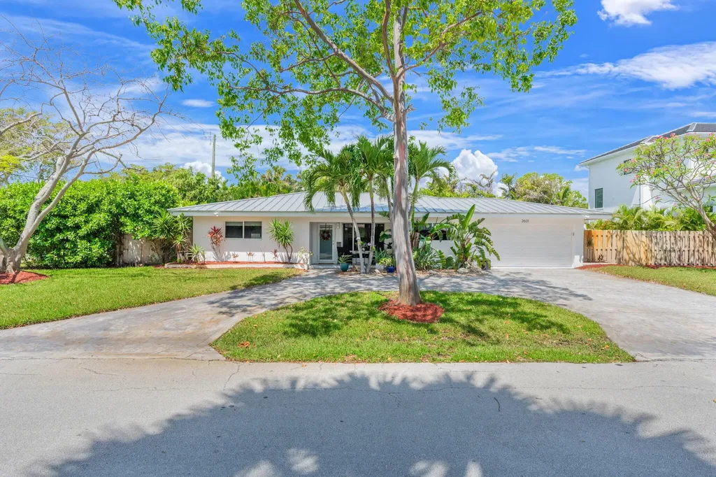 2601 NE 27th Way Fort Lauderdale FL 33306