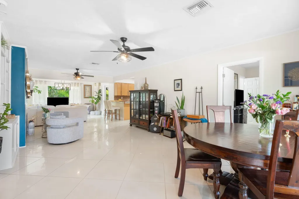 2601 NE 27th Way Fort Lauderdale FL 33306