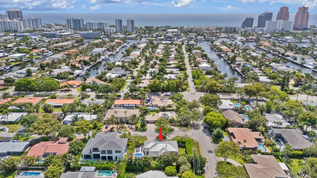 2601 NE 27th Way Fort Lauderdale FL 33306