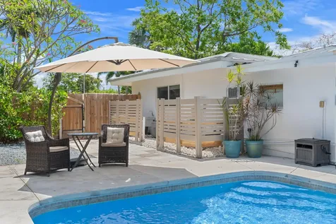 2601 NE 27th Way Fort Lauderdale FL 33306