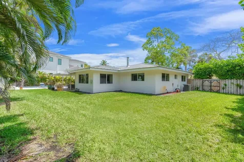 2601 NE 27th Way Fort Lauderdale FL 33306