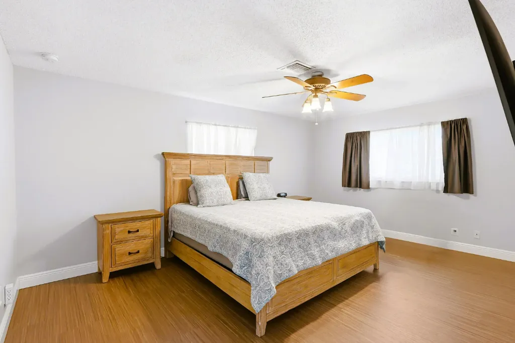 1212 Concord Avenue West Palm Beach FL 33417