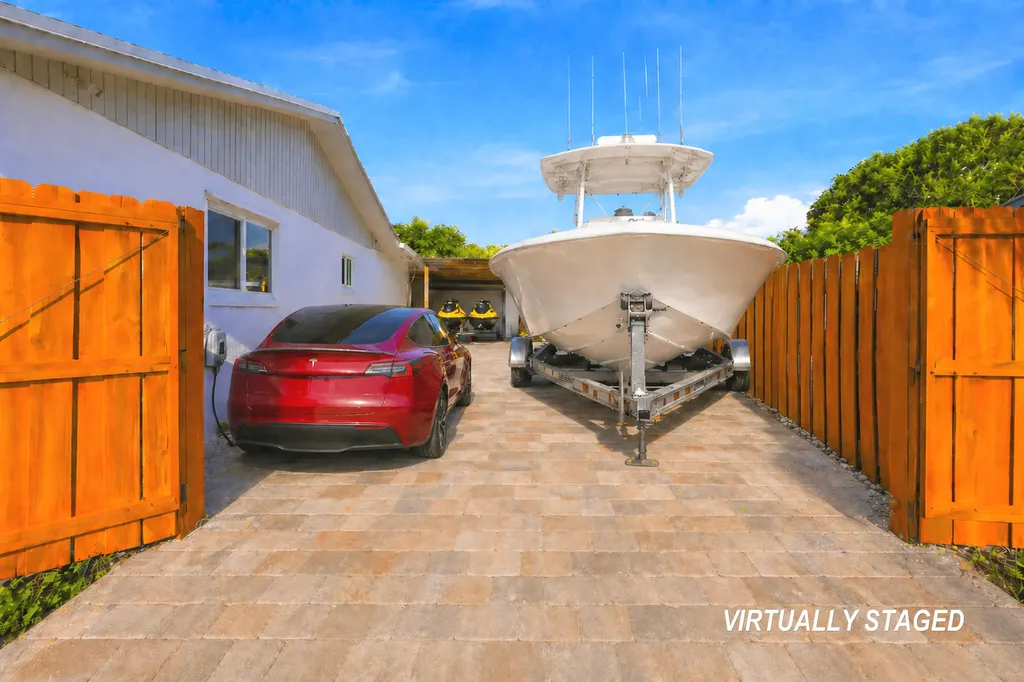 1212 Concord Avenue West Palm Beach FL 33417