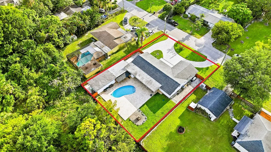 1212 Concord Avenue West Palm Beach FL 33417