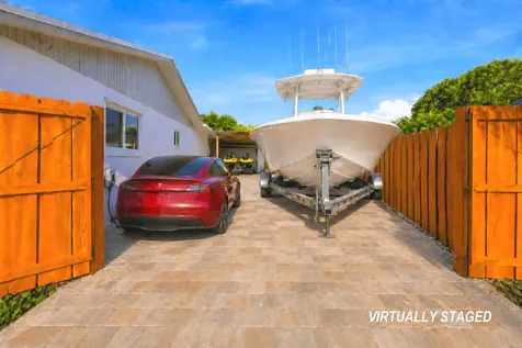 1212 Concord Avenue West Palm Beach FL 33417