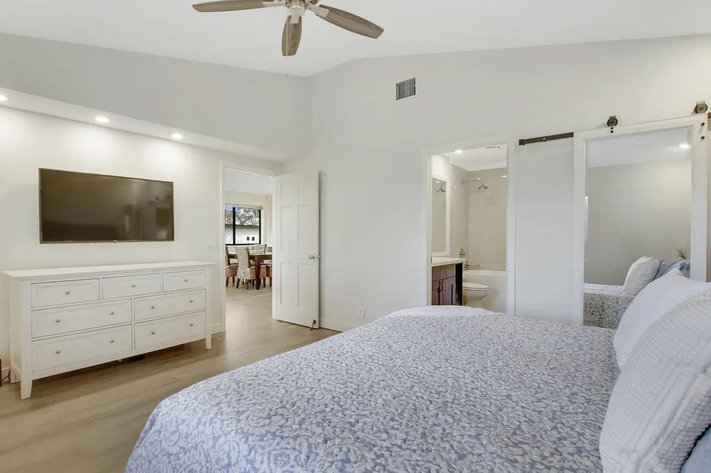 533 Club Drive Palm Beach Gardens FL 33418