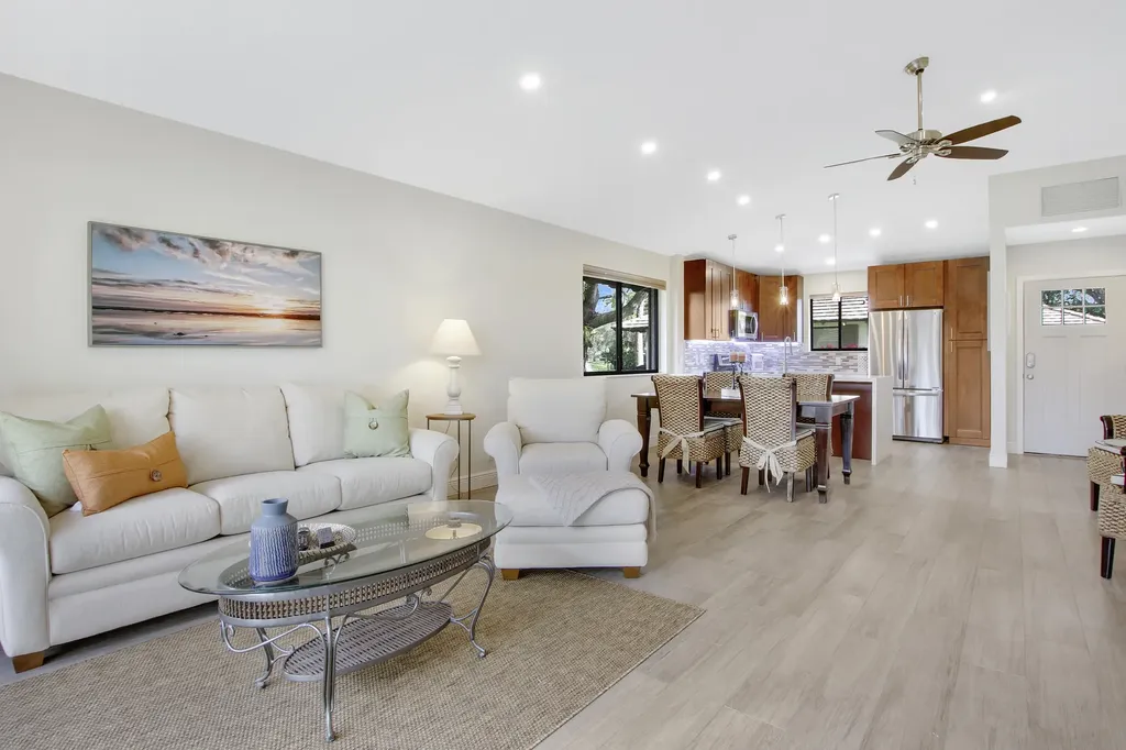 533 Club Drive Palm Beach Gardens FL 33418