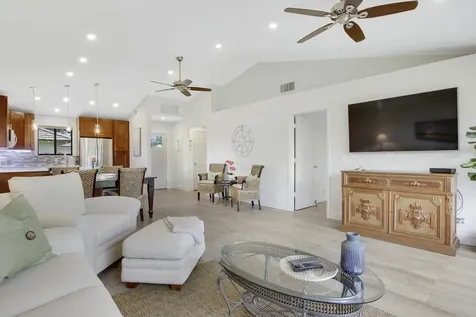 533 Club Drive Palm Beach Gardens FL 33418
