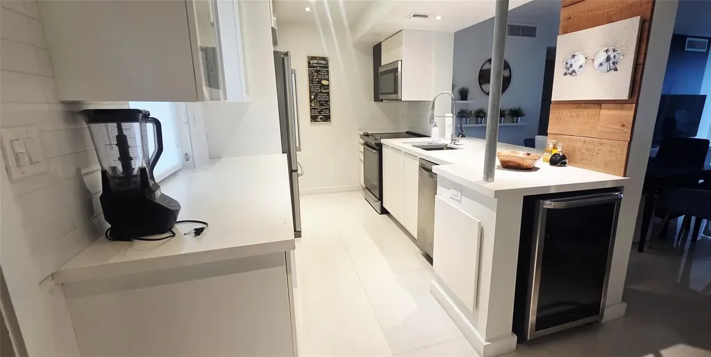 2671 S Course Drive Pompano Beach FL 33069