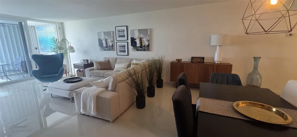 2671 S Course Drive Pompano Beach FL 33069