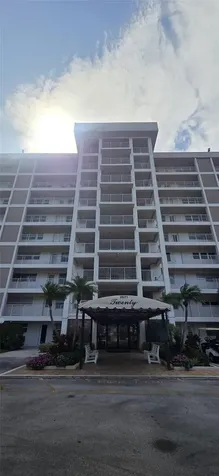 2671 S Course Drive Pompano Beach FL 33069