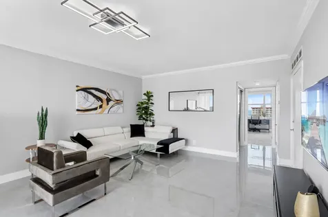 2800 E Sunrise Boulevard Fort Lauderdale FL 33304