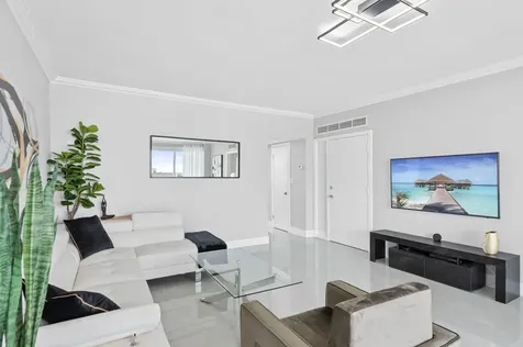 2800 E Sunrise Boulevard Fort Lauderdale FL 33304