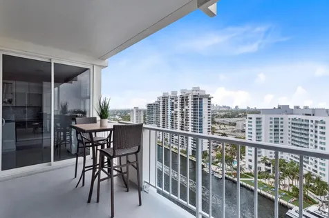 2800 E Sunrise Boulevard Fort Lauderdale FL 33304