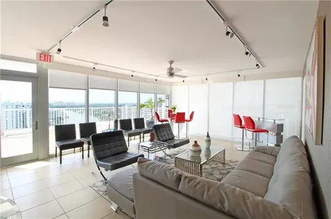 2800 E Sunrise Boulevard Fort Lauderdale FL 33304