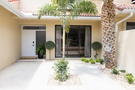 104 Old Meadow Way Palm Beach Gardens FL 33418