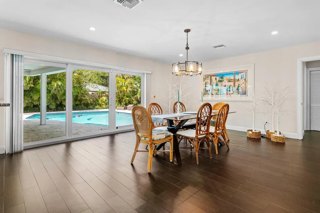 2401 Banyan Road Boca Raton FL 33432
