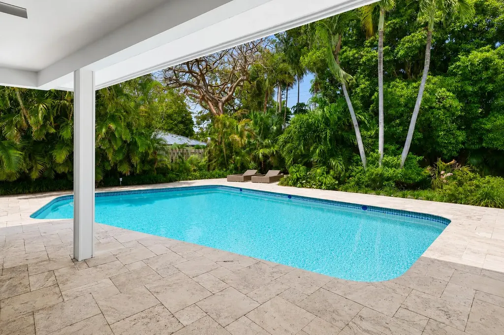2401 Banyan Road Boca Raton FL 33432