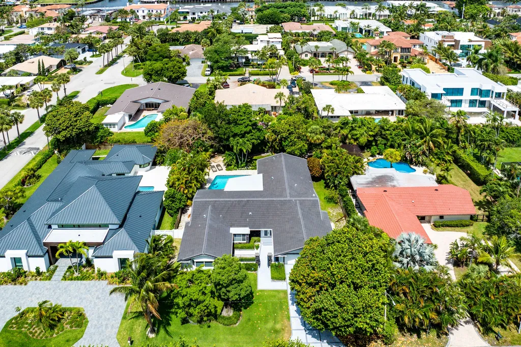 2401 Banyan Road Boca Raton FL 33432