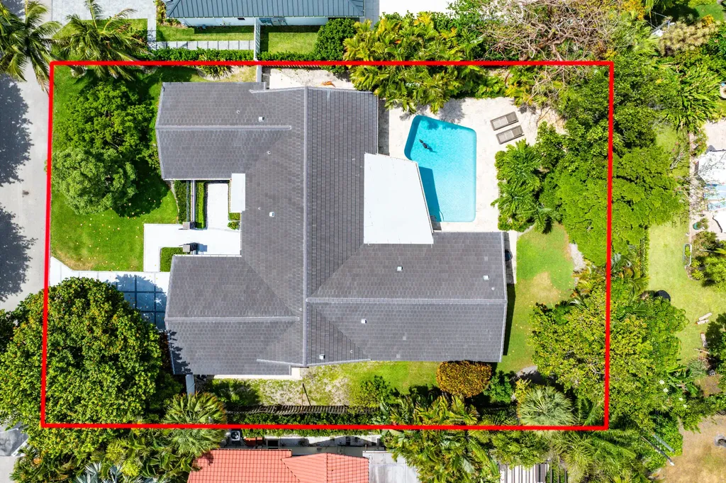 2401 Banyan Road Boca Raton FL 33432
