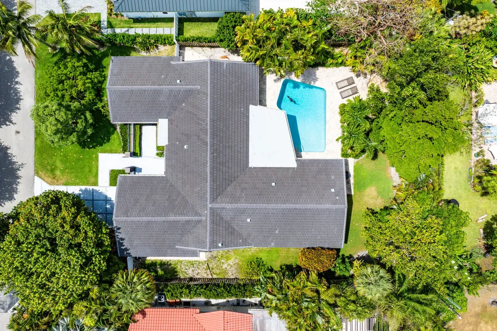 2401 Banyan Road Boca Raton FL 33432