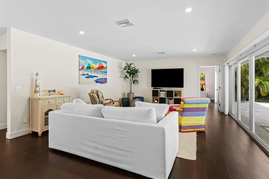 2401 Banyan Road Boca Raton FL 33432
