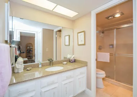 5188 Woodland Lakes Drive Palm Beach Gardens FL 33418