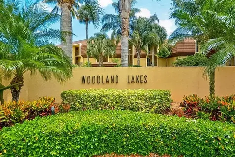 5188 Woodland Lakes Drive Palm Beach Gardens FL 33418