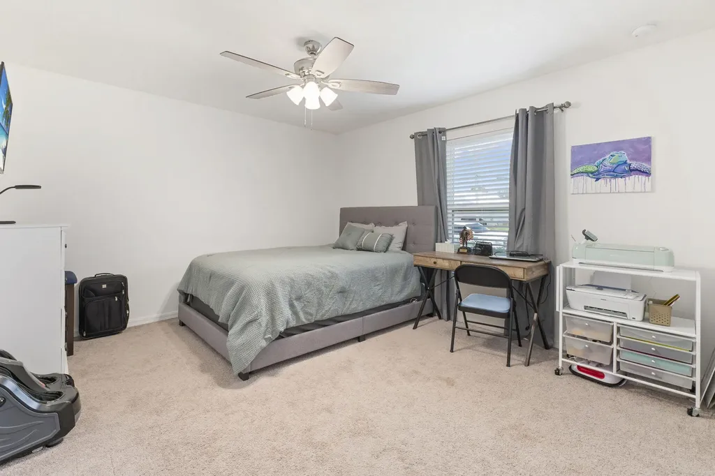 692 SW Hamberland Avenue Port St Lucie FL 34953