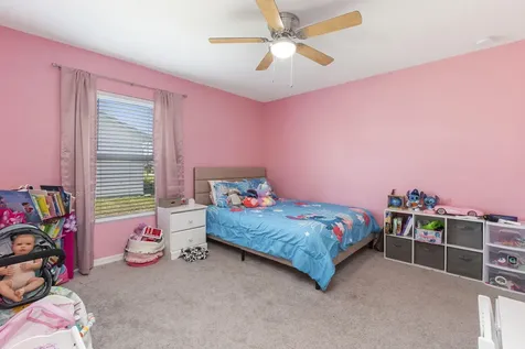 692 SW Hamberland Avenue Port St Lucie FL 34953