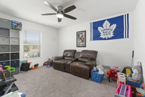 692 SW Hamberland Avenue Port St Lucie FL 34953