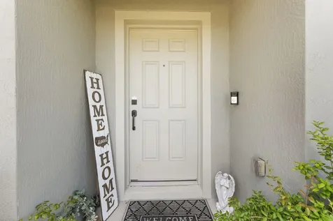 692 SW Hamberland Avenue Port St Lucie FL 34953