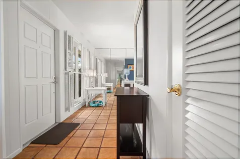 2110 NE 55th Street Fort Lauderdale FL 33308