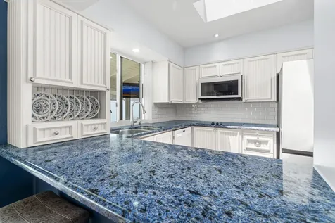 2110 NE 55th Street Fort Lauderdale FL 33308