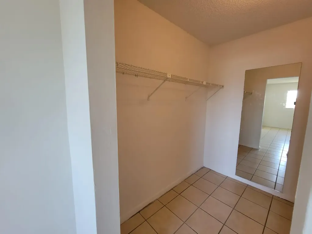 3700 NW 21st Street Lauderdale Lakes FL 33311