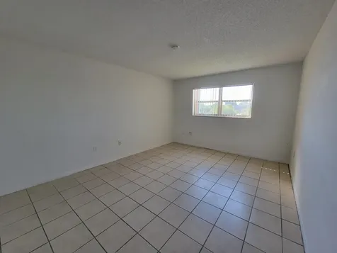 3700 NW 21st Street Lauderdale Lakes FL 33311