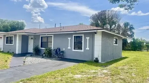 113 Hilton Drive Fort Pierce FL 34946
