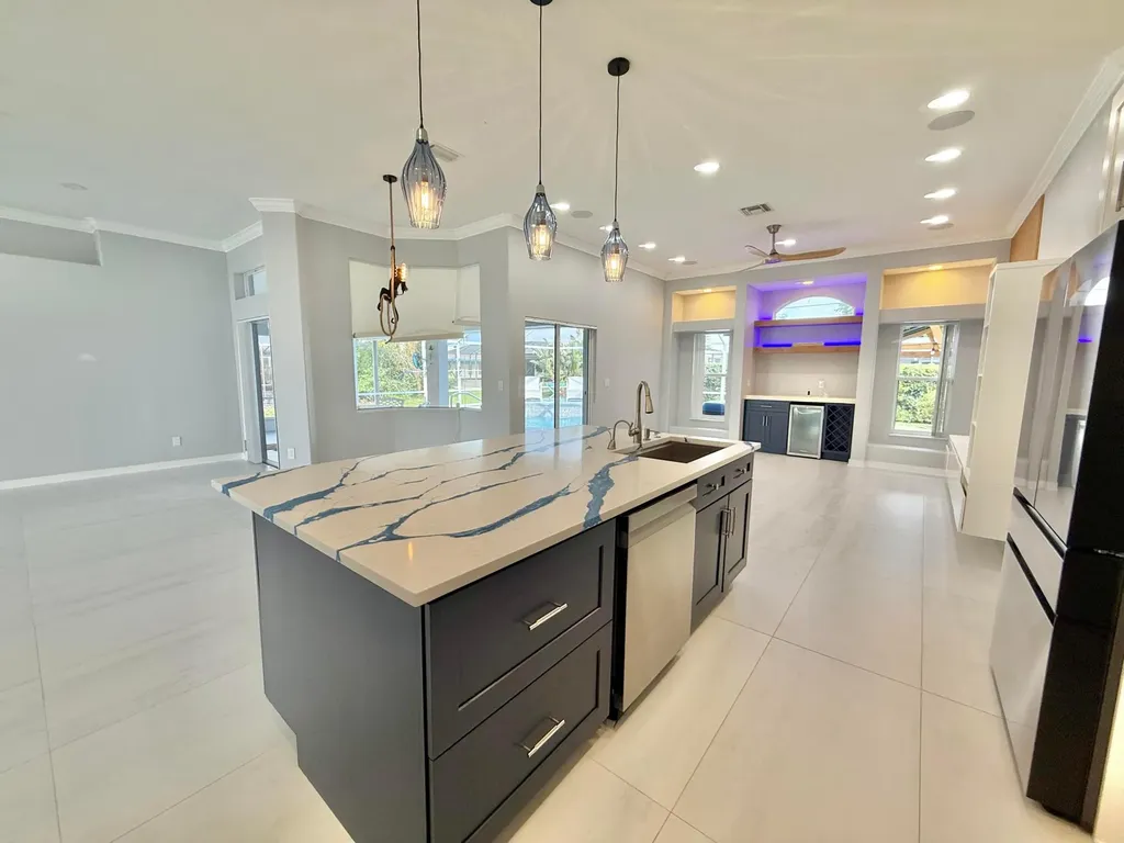 1438 SE Griffin Terrace Port St Lucie FL 34952