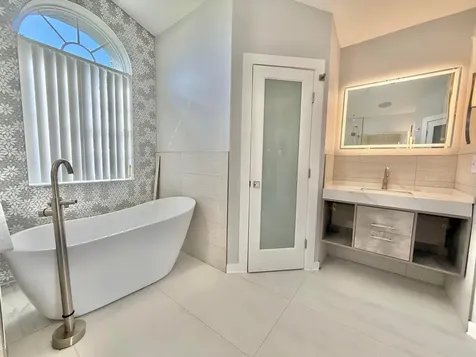 1438 SE Griffin Terrace Port St Lucie FL 34952