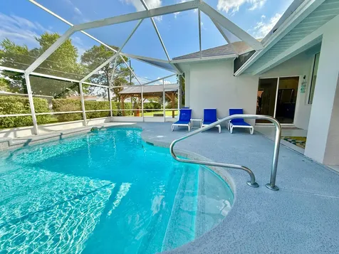 1438 SE Griffin Terrace Port St Lucie FL 34952