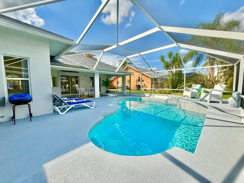 1438 SE Griffin Terrace Port St Lucie FL 34952