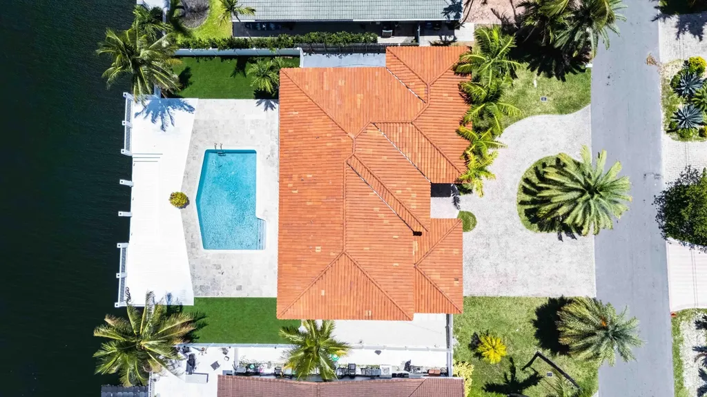 3341 NE 170th Street North Miami Beach FL 33160